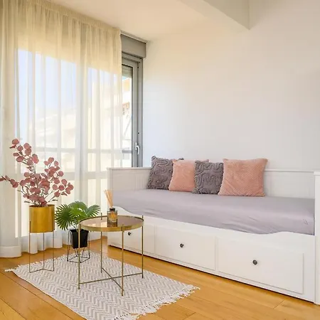 Luxury Eni On The West Coast Apartman *