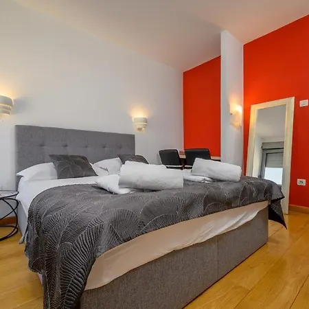 Apartment Luxury Eni On The West Coast *